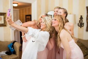 selfie bridesmaids athens