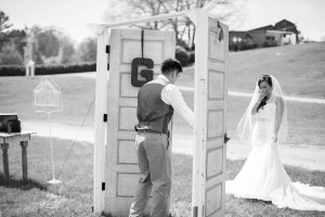 first look with barn doors