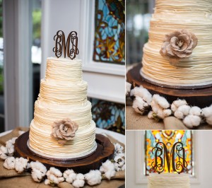 rustic wedding cake burlap