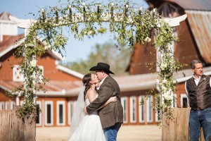 wedding 9 oaks barn athens