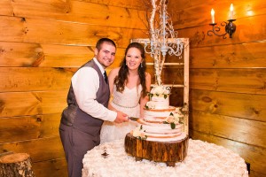 cake cutting wedding athens
