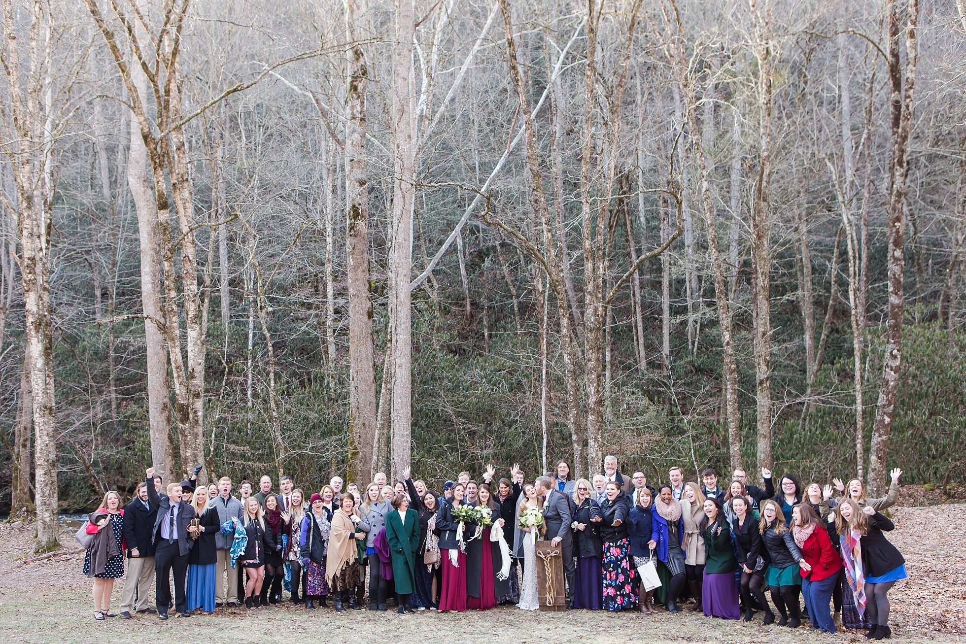 large group photo wedding