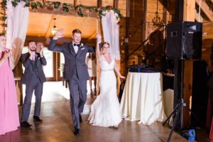 9 oaks farm wedding reception