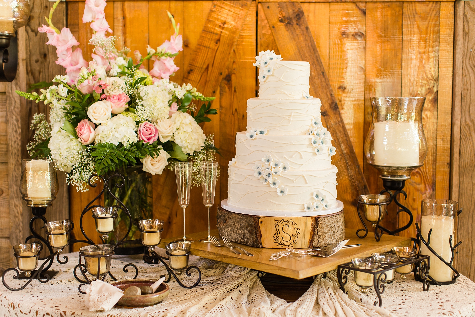 barn rustic wedding cake