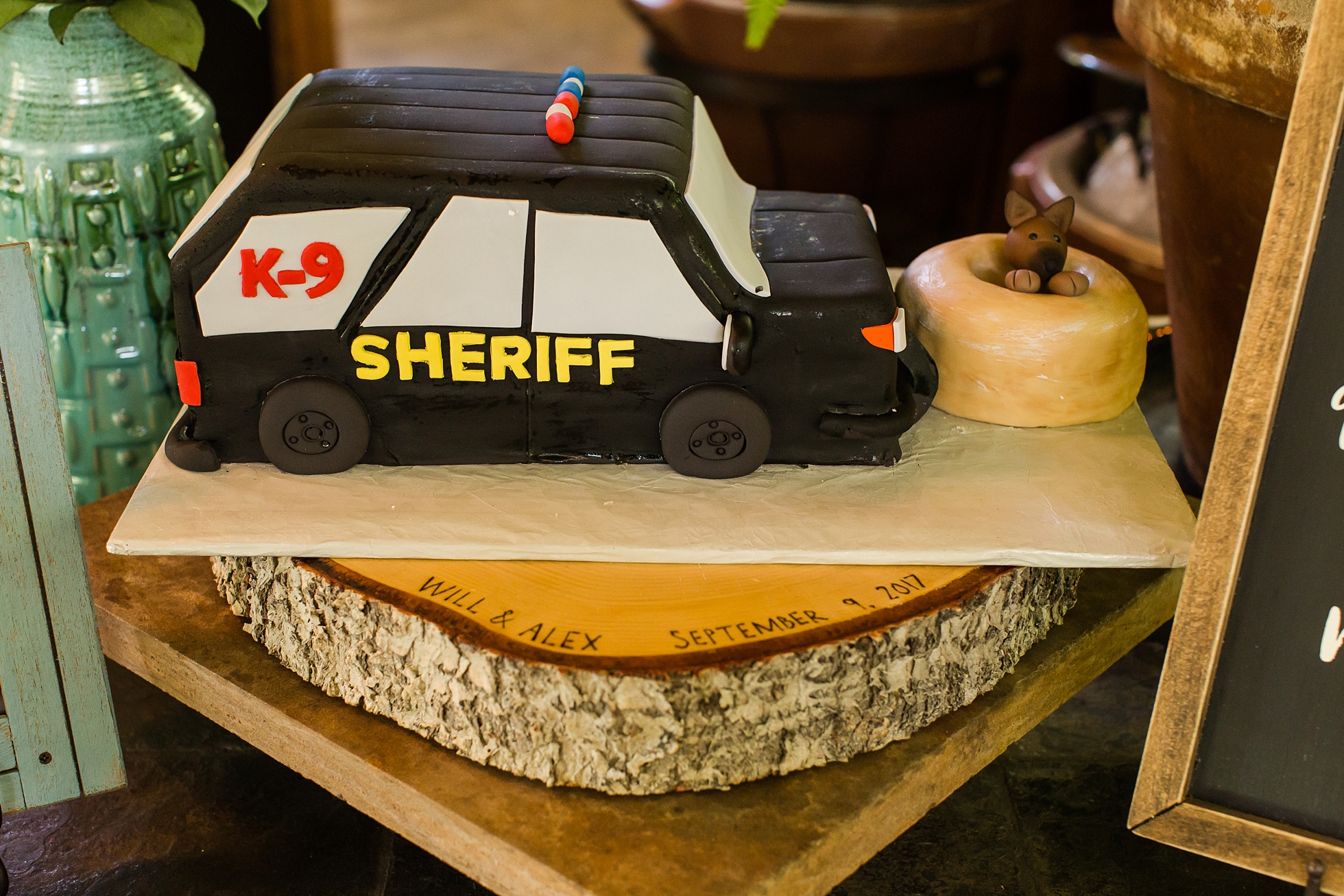 sheriff police cake reception groom