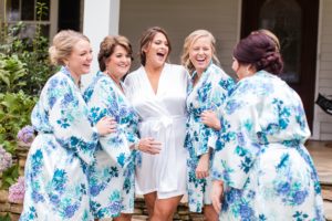 bridesmaids robes thompson house wedding