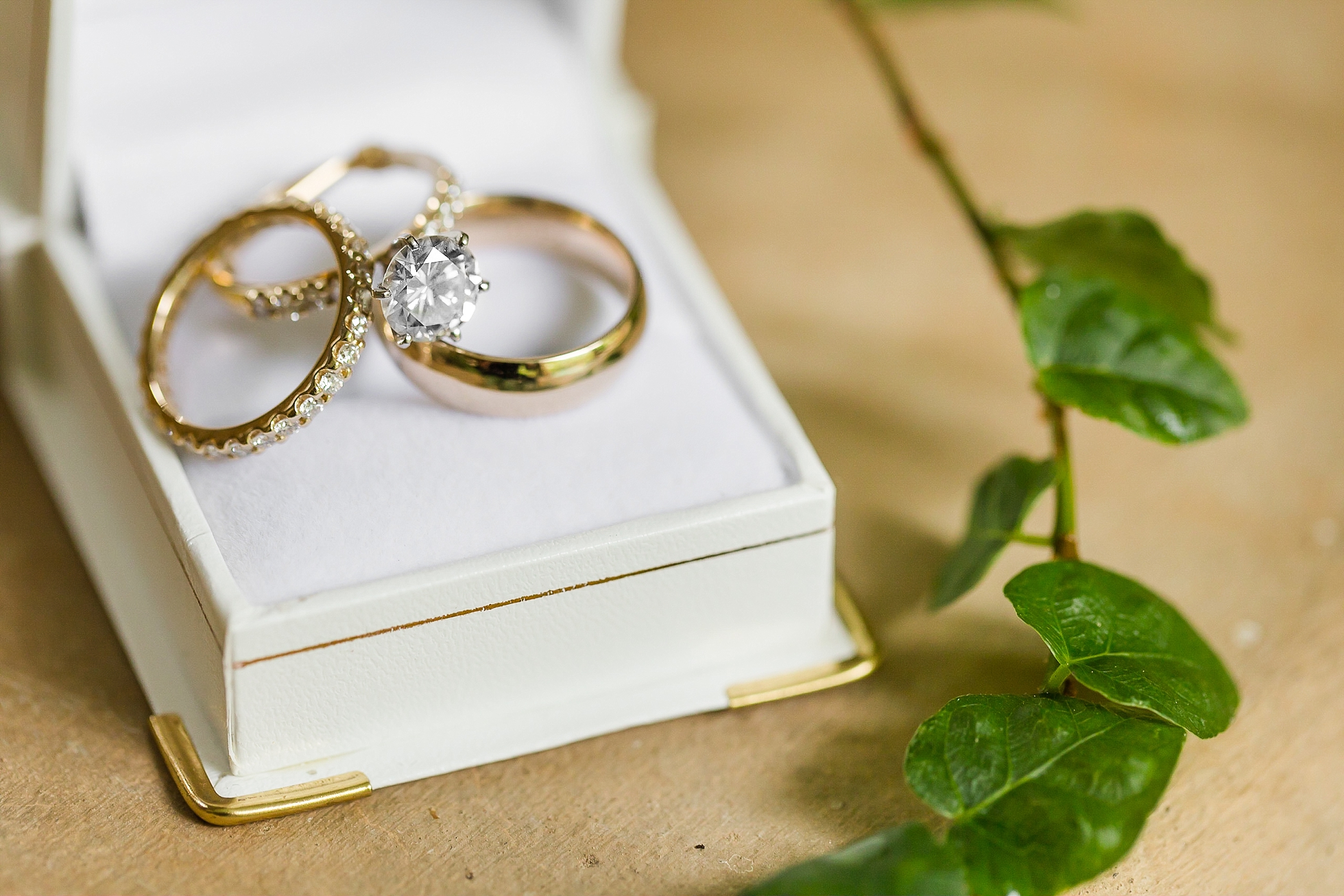 wedding rings band gold