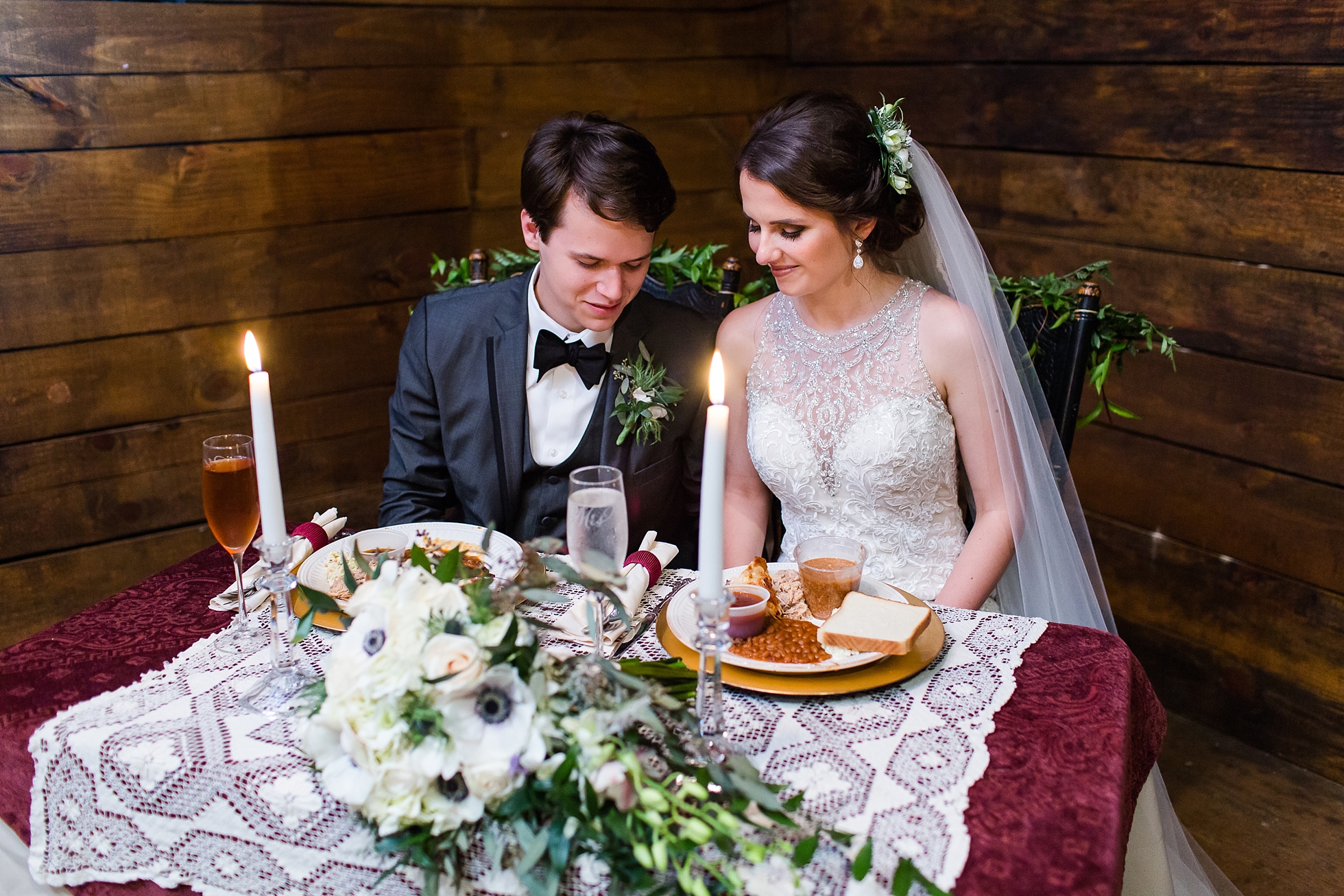 intimate wedding praying meal dinner