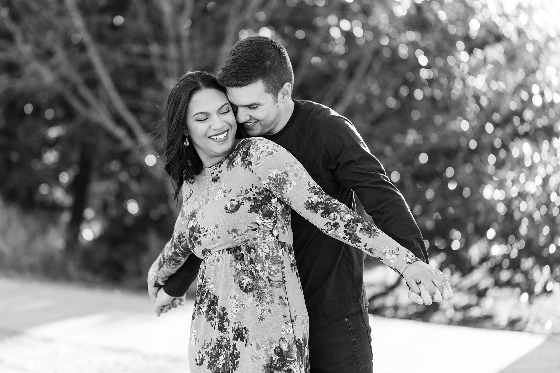 candid fun southeast engagement photographer