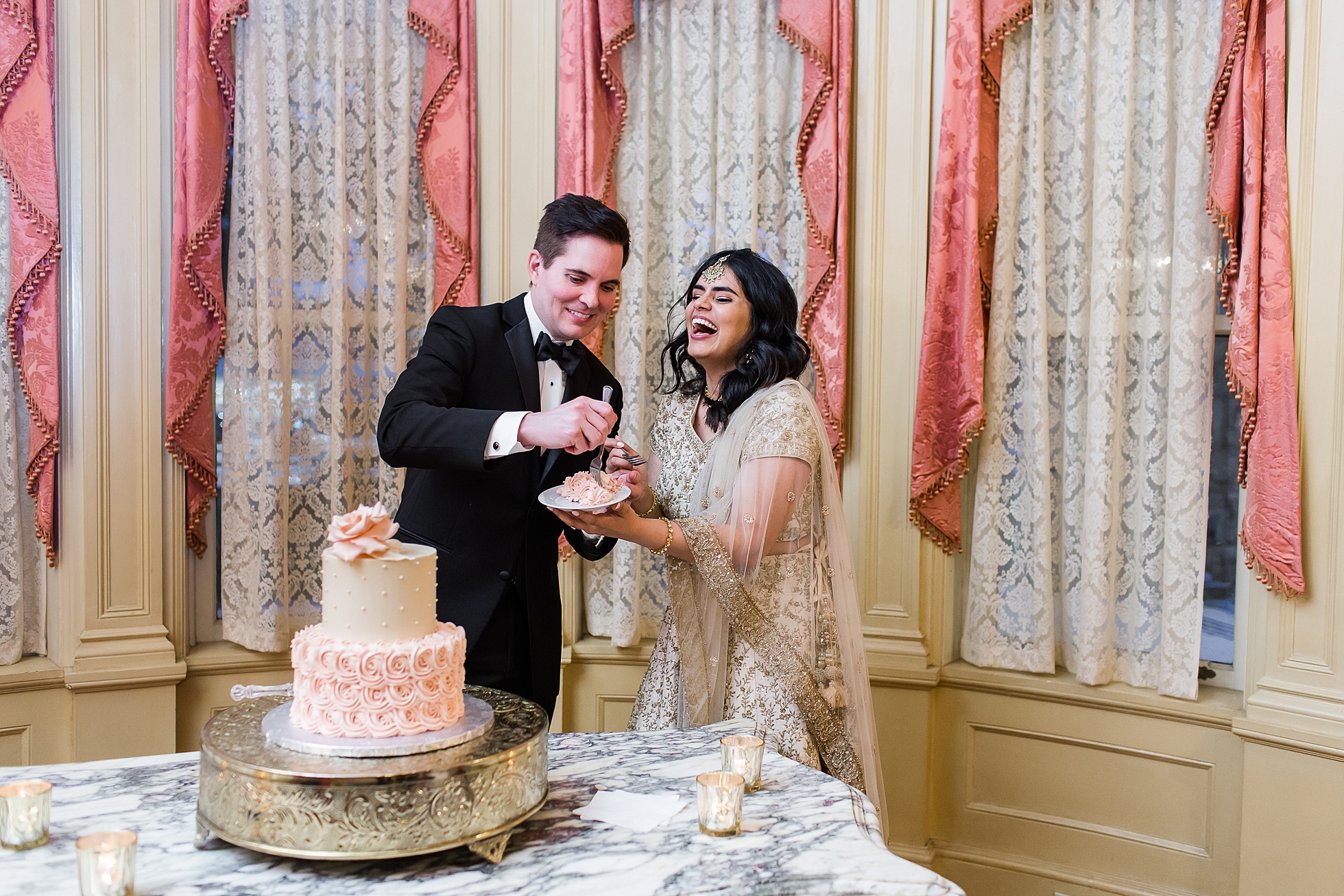 cake cutting atlanta wedding photographer
