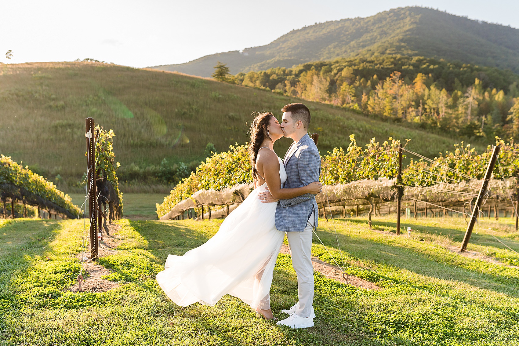 yonah mountain vineyard wedding