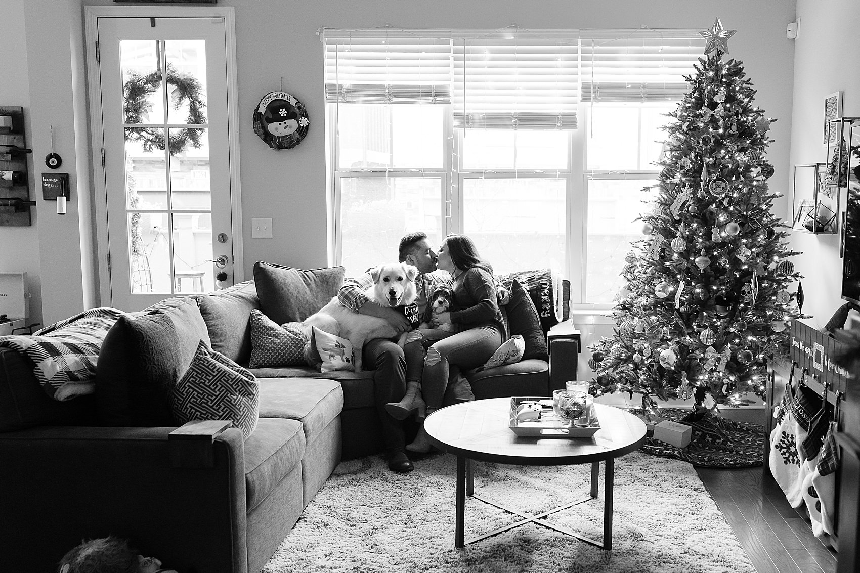 christmas in home session couple