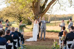 cloverleaf farm outdoor wedding ceremony