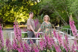 state botanical garden maternity couple